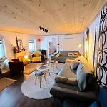 Διαμέρισμα Blue Forest Retreat Manfa