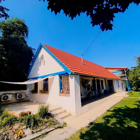 Blue Forest Retreat Apartamento Manfa
