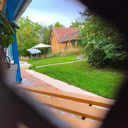 Apartamento Blue Forest Retreat *