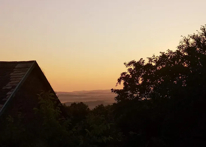 Lejlighed Blue Forest Retreat Manfa